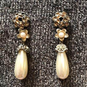 Gold Floral and Pearl Dangle Earrings w/ Post
